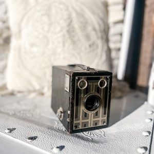 Kodak Vintage Box Camera - Black and Gold